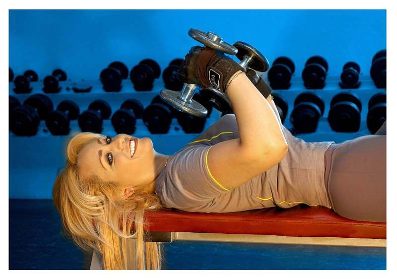 gym-sports-weight-training-women